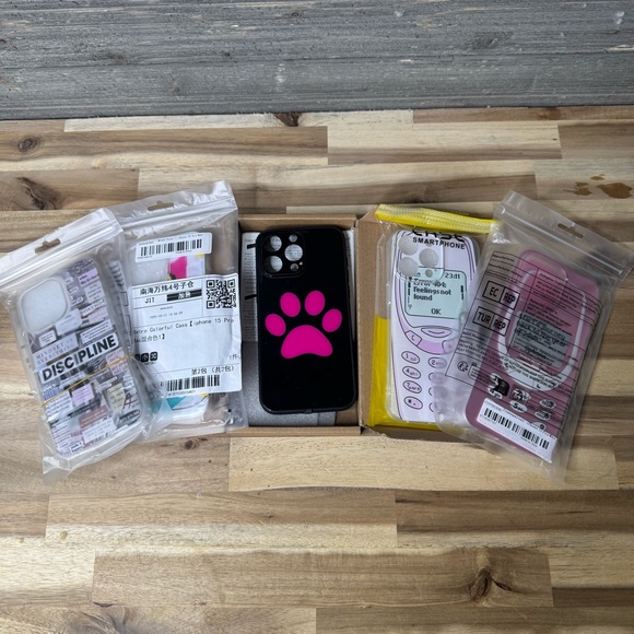 iPhone 15 Pro Max Case Bundle - Picture 1 of 1
